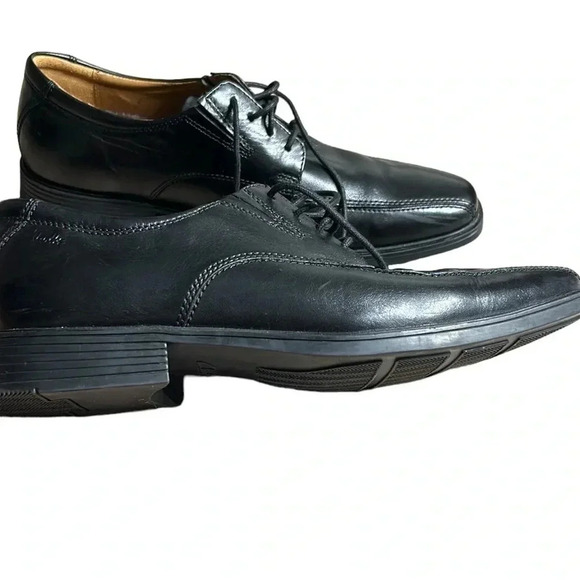 Clark’s Tilden Oxford Collection shoes,men size 8.Black leather soft cushion. - Picture 5 of 14
